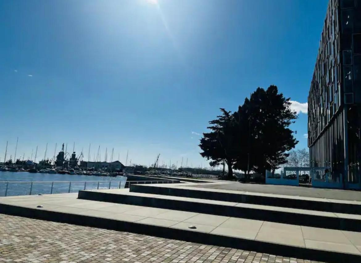 Evasion Dans L'Enclos Du Port لوريا المظهر الخارجي الصورة